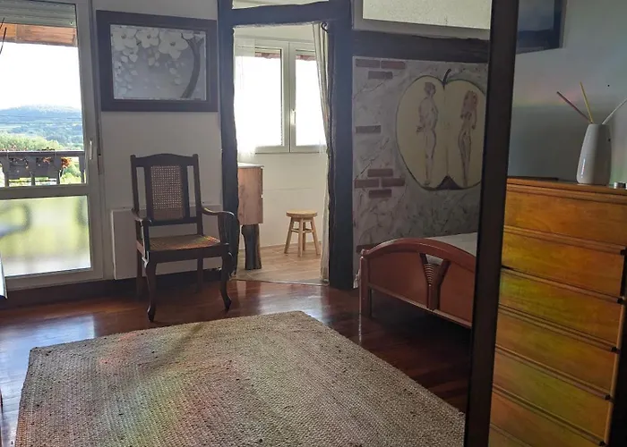 Bilbao Caserio Gondra Alquiler * Mungia